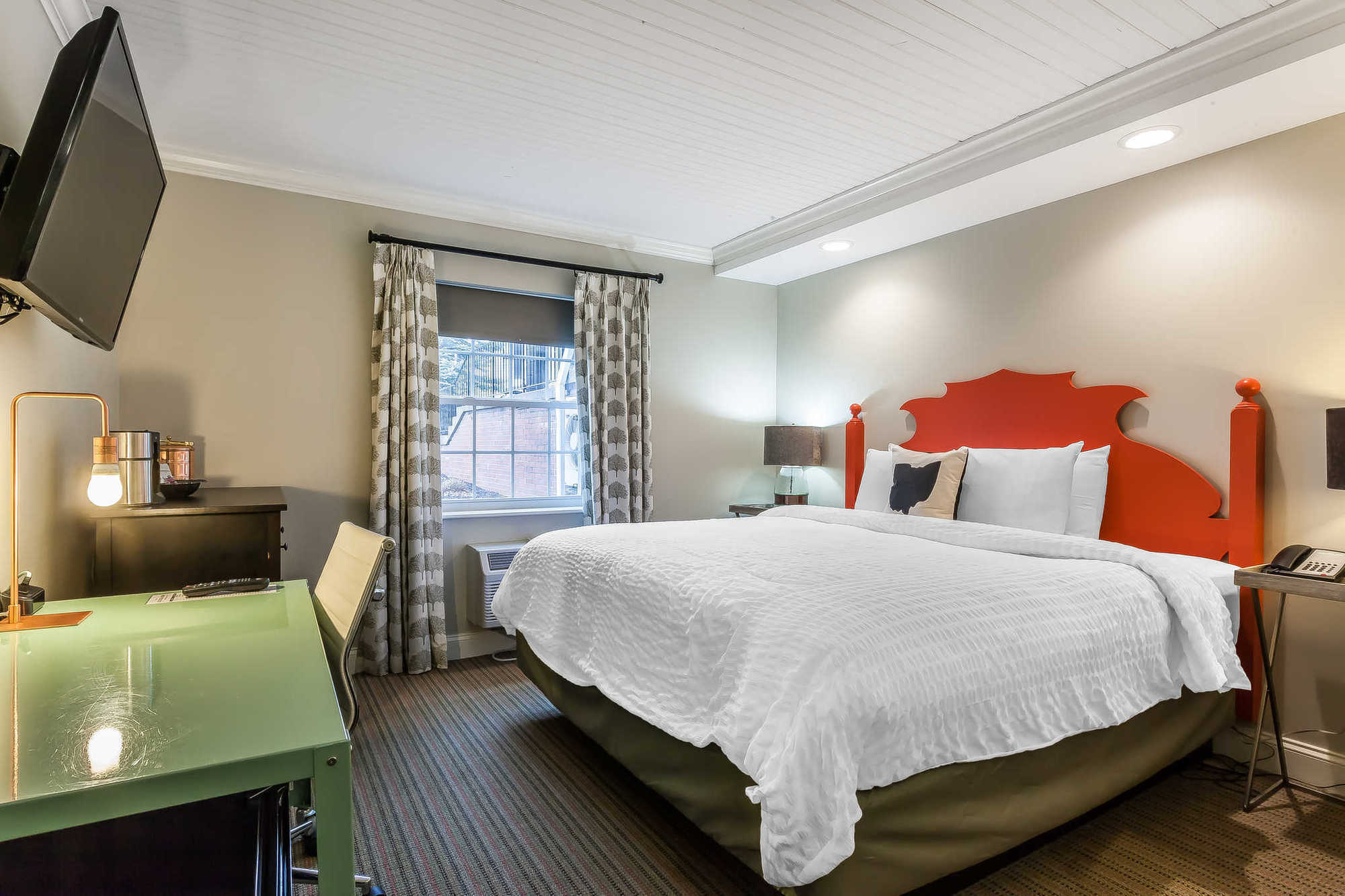 The Aurora Inn Hotel And Event Center Номер фото