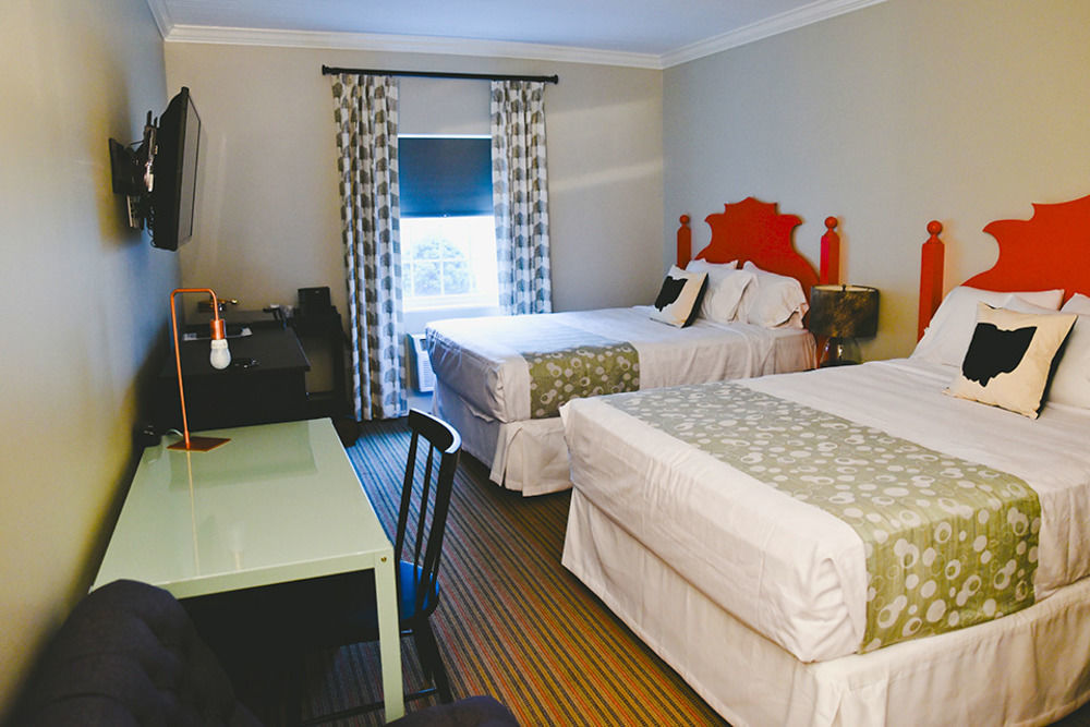 The Aurora Inn Hotel And Event Center Экстерьер фото